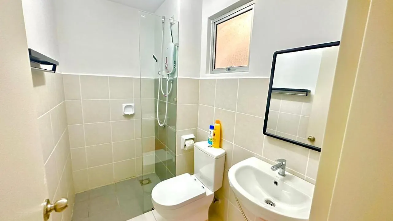 Apartment Er Studio Room Nearest Klia Sepang